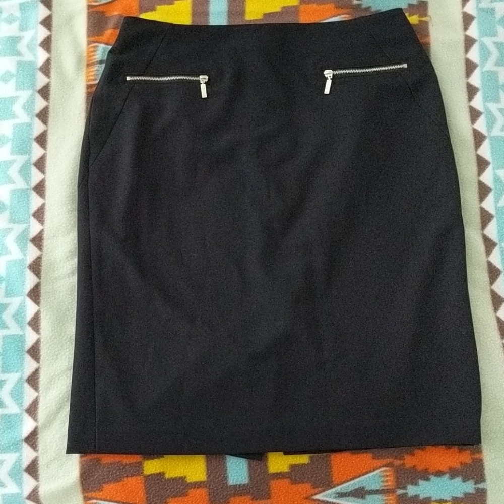 Black pencil skirt